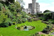 Moat Garden –&nbsp;Wondsor