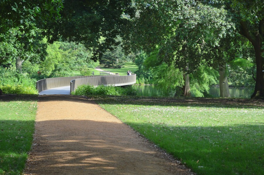 Kew Gardens Bridge