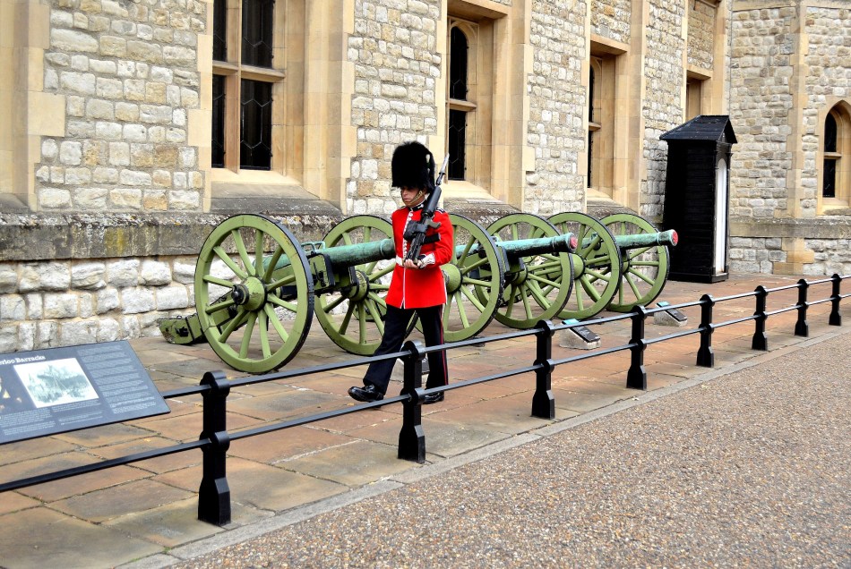 Tower of London - Marching Guard