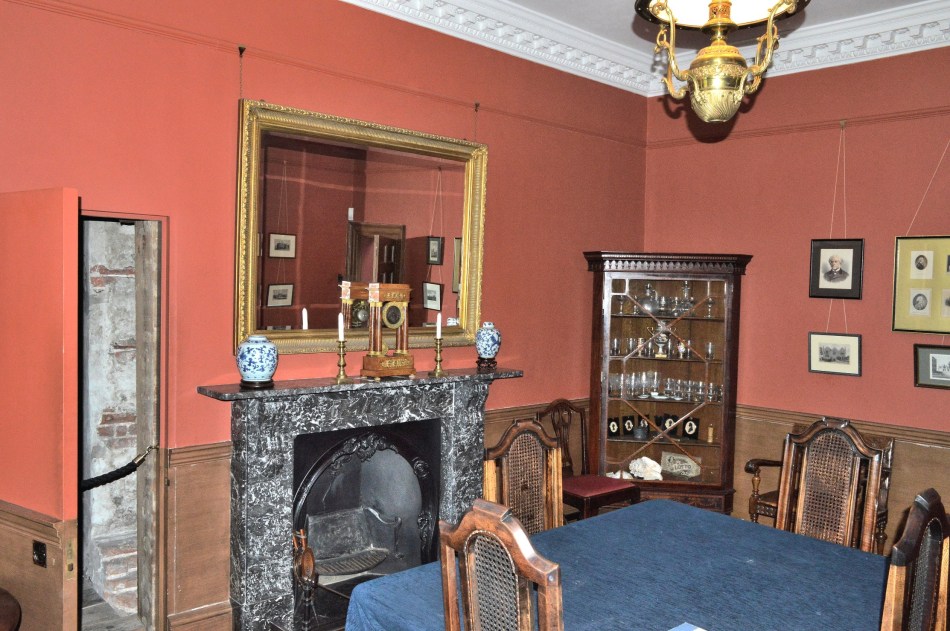 Sutton House Victorian Room