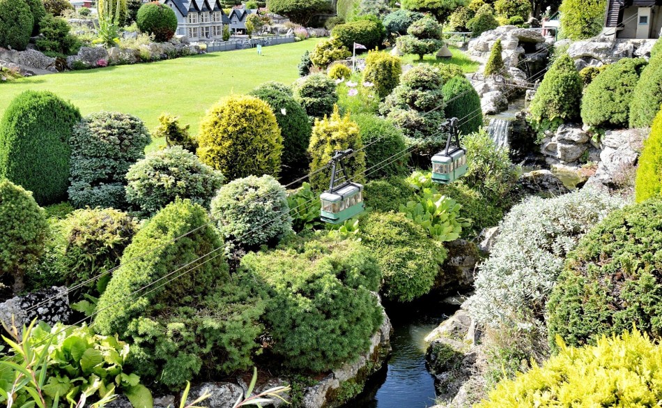 Bekonscot Model Village Cable Car