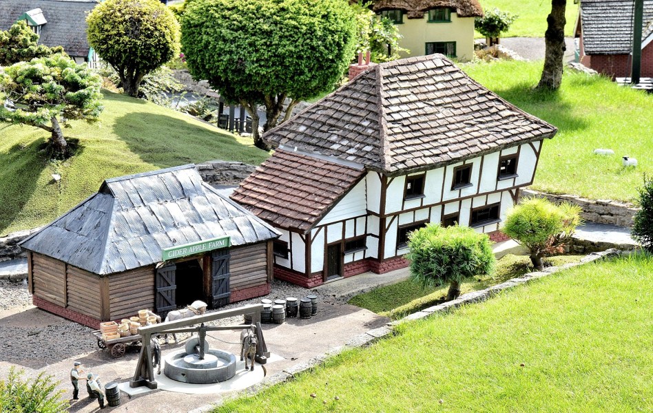 Bekonscot Model Village Cider Farm