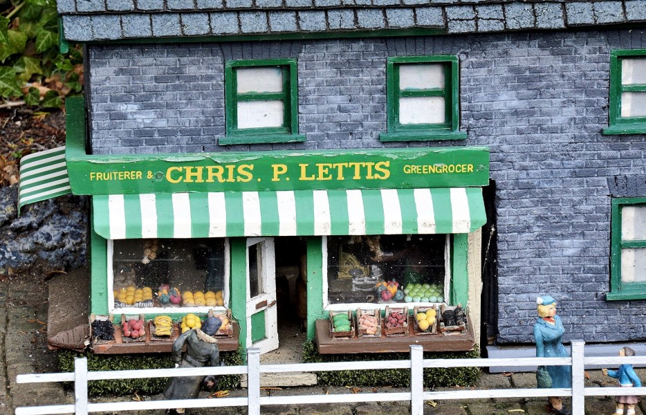 Bekonscot Model Village Grocer