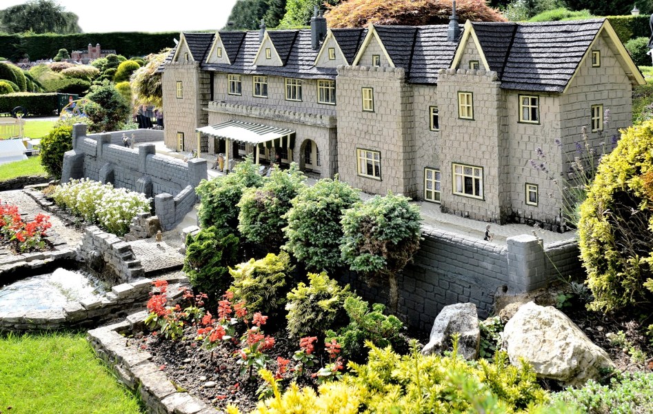 Bekonscot Model Village Hotel