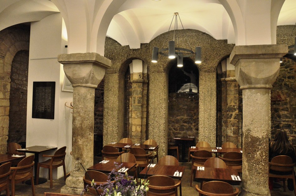 St mary Le Bow Crypt