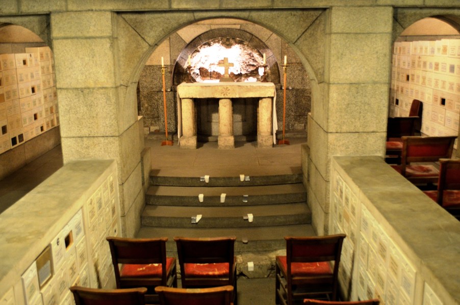 Crypt at All Hallows by the Tower