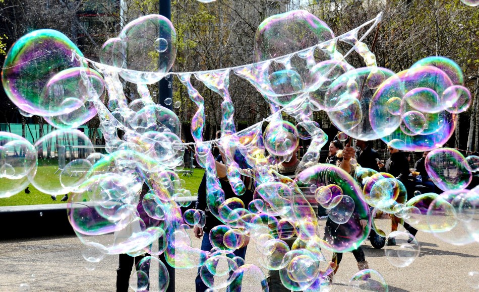 Bubbles on London's South Bank DSC_3113