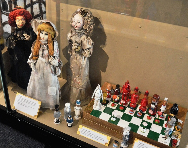 Victoria and Albert Museum of Childhood Dolls DSC_5146