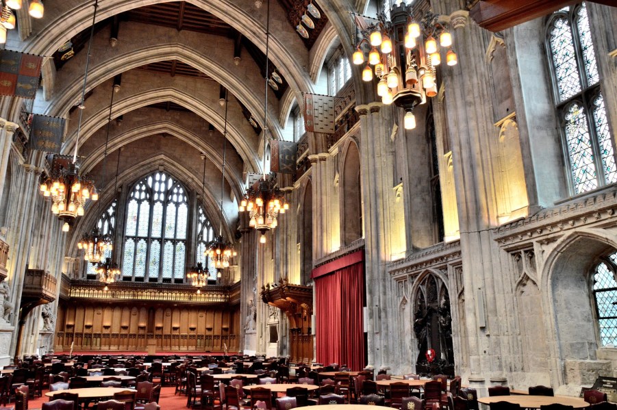 the-great-hall-at-the-guildhall-in-london